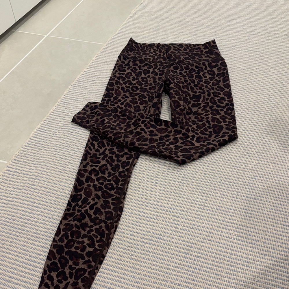 Varley Leopard Print Leggings in Brown and Black